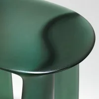 <a href="https://www.galeriegosserez.com/artistes/cober-lukas.html">Lukas Cober</a> - New Wave - Tabouret (Vert Volan)